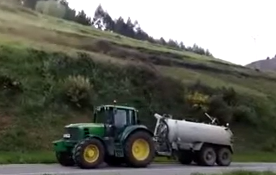 servicios agrícolas forestales Ourense Desbroces Poda Agricultura Riego Forestal Tractor Campo Leña  Siembra  Plantaciones Trasplantes